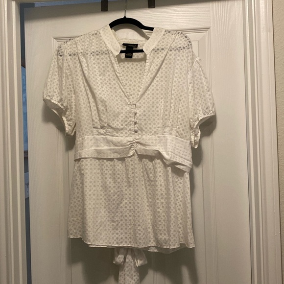 Lane Bryant Tops - Lane Bryant 18/20 White Top